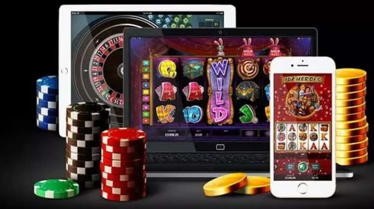 ph111 Android APK download screen on a Filipino player's smartphone